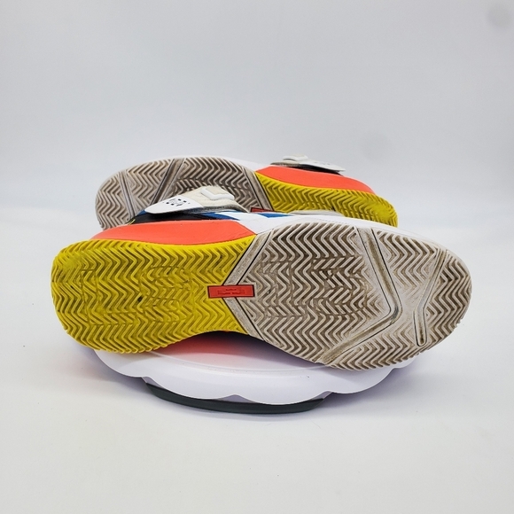 Nike Shoes Youth 6 Women's 7.5 LeBron James Soldier 13 XIII SFG Blue Crimson - Picture 4 of 8